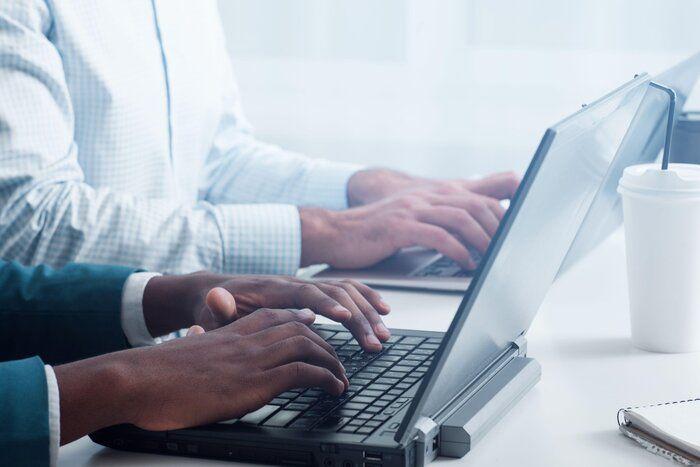 Insurer Didn't Owe Coverage To IT Co. In BIPA Violation Suit